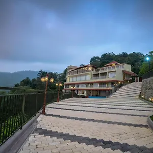 4* Hotel Misty Queen By Dimora